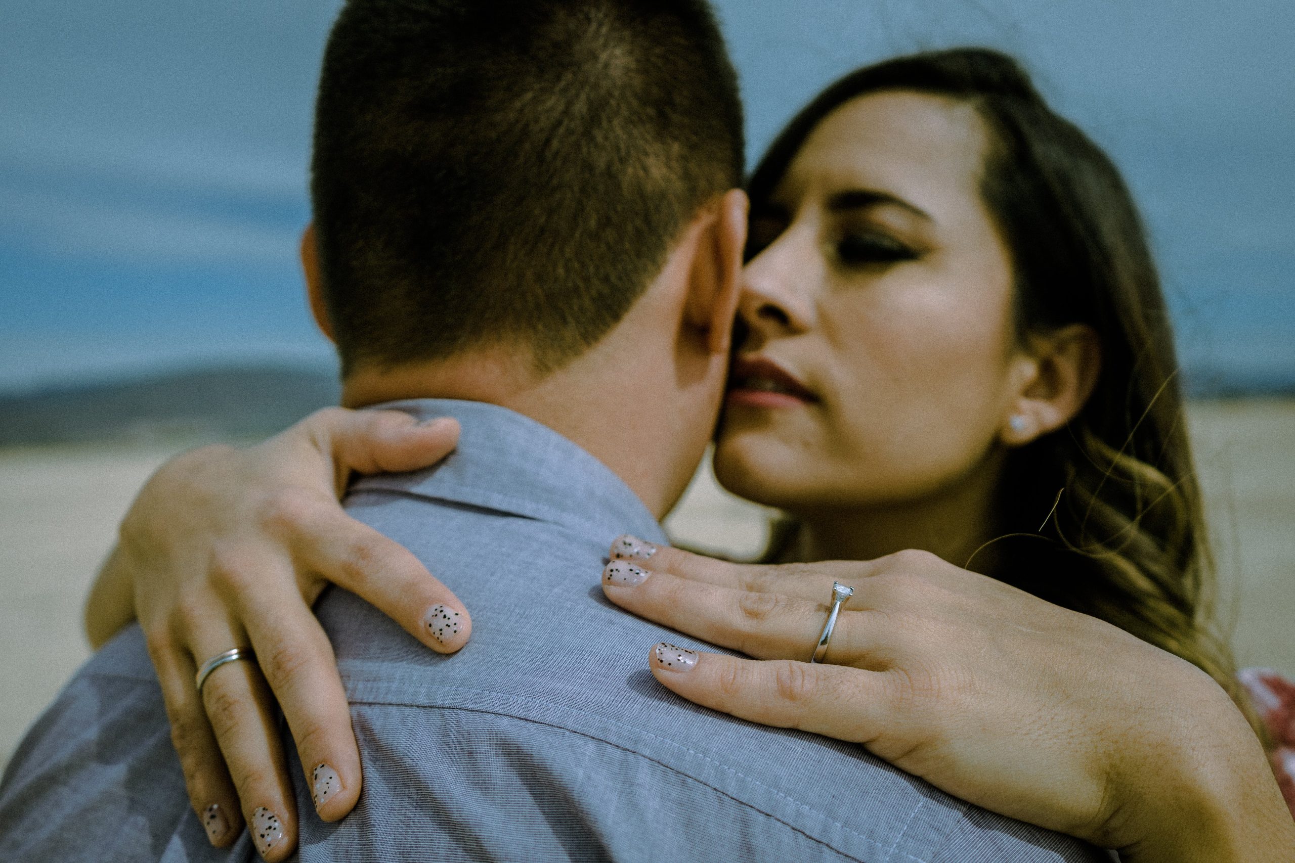 Couples-Entwined-Hands